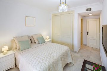 https://cdn.resales-online.com/public/xfnjwk1pw1/properties/1c92f8c141ed11f0ad0102e0405b089b/w1200/19-d0ed7da2012a09046d307c195d98e7d6.jpg?v=1749140011