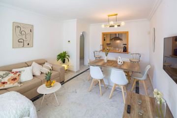https://cdn.resales-online.com/public/xfnjwk1pw1/properties/1c92f8c141ed11f0ad0102e0405b089b/w1200/2-5bd7b9d04b45e33852eaf0ec6670150d.jpg?v=1749140011