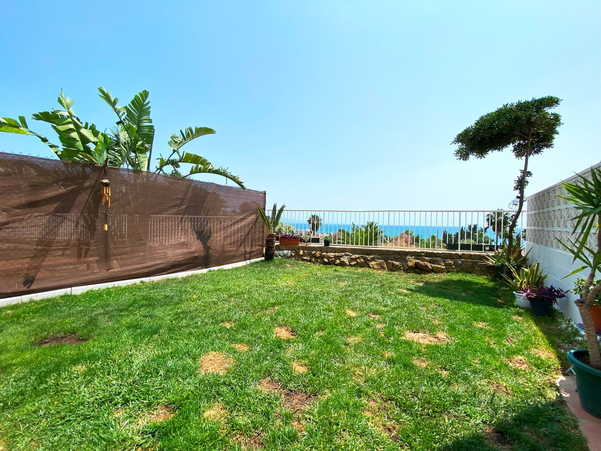 https://cdn.resales-online.com/public/fhbs4xmacq/properties/c176460342ba11f0ad0102e0405b089b/w1200/1-7980e48d732b6fc85c14b43b94d2aa54.jpg?v=1749207260