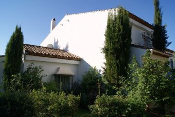 https://cdn.resales-online.com/public/l5qiehb852/properties/4a50c898452411f0ad0102e0405b089b/w1200/18-cc72f169493c096e712837ff5d8b6e41.jpg?v=1749471861