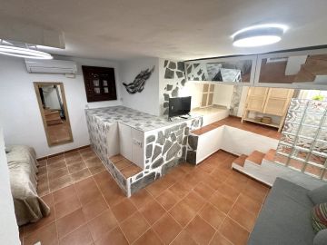 https://cdn.resales-online.com/public/jss4682jto/properties/47ee3cb0451811f0ad0102e0405b089b/w1200/27-f6e8bc237ba13ac4c268badec6354f3d.jpg?v=1749466703