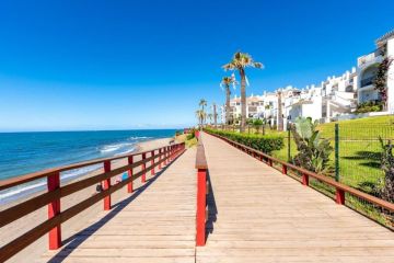https://cdn.resales-online.com/public/jss4682jto/properties/47ee3cb0451811f0ad0102e0405b089b/w1200/52-aa08978ddec66a09ad5932aa90b5d90c.jpg?v=1749466703