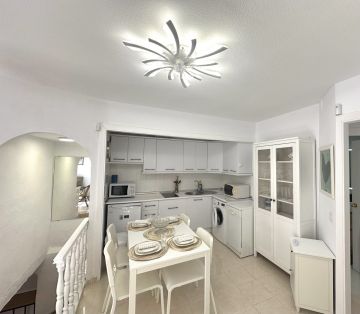 https://cdn.resales-online.com/public/jss4682jto/properties/47ee3cb0451811f0ad0102e0405b089b/w1200/9-467d0cee5b725f3ef65f102a0c2e69c0.jpg?v=1749466703