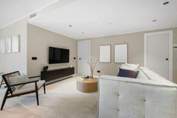 https://cdn.resales-online.com/public/xxgluerdu7/properties/1904953245b511f0ad0102e0405b089b/w1200/12-53013098fcab6c38b1379cd33298e050.jpg?v=1749534055