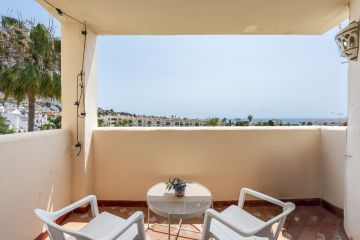 https://cdn.resales-online.com/public/hku2fpg7p6/properties/62f7653b45b011f0ad0102e0405b089b/w1200/11-20939a0134ad724a8cb2a801094d15a4.jpg?v=1749532032