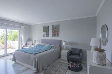 https://cdn.resales-online.com/public/sb5m6pabs6/properties/0941c6cd451711f0ad0102e0405b089b/w1200/14-d70dc3102c00d7be0e872dfe1c1f86d7.jpg?v=1749553958