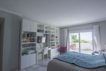 https://cdn.resales-online.com/public/sb5m6pabs6/properties/0941c6cd451711f0ad0102e0405b089b/w1200/15-11d12f2f454f2f5e9b981fdd8b901d51.jpg?v=1749553958