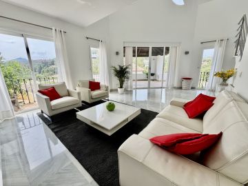 https://cdn.resales-online.com/public/e6bso0axae/properties/3e8574fd412911f0ad0102e0405b089b/w1200/1-7980e48d732b6fc85c14b43b94d2aa54.jpg?v=1749551820