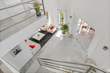 https://cdn.resales-online.com/public/e6bso0axae/properties/3e8574fd412911f0ad0102e0405b089b/w1200/3-e898b2bb2a2fdfd06d2c39894dce8316.jpg?v=1749551820