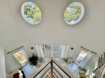 https://cdn.resales-online.com/public/e6bso0axae/properties/3e8574fd412911f0ad0102e0405b089b/w1200/30-5e8634ec9576c9ad4825a6dec5b5d375.jpg?v=1749551820