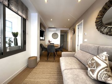 https://cdn.resales-online.com/public/lfdk02ac23/properties/0508f8a7453611f0ad0102e0405b089b/w1200/1-7980e48d732b6fc85c14b43b94d2aa54.jpg?v=1749726784