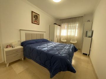 https://cdn.resales-online.com/public/uxf862ecr8/properties/bae4e3f247bc11f0ad0102e0405b089b/w1200/16-ec67b526875bf0124b6ce4328a754439.jpg?v=1749758253