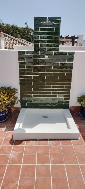 https://cdn.resales-online.com/public/264bdn340a/properties/d9840c64404211f0ad0102e0405b089b/w1200/23-79897b85162c6a486c7a4d1eb46924dd.jpg?v=1748938245