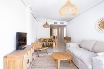 https://cdn.resales-online.com/public/264bdn340a/properties/d9840c64404211f0ad0102e0405b089b/w1200/5-3595ad71cbd87be6c3643a4285ef4791.jpg?v=1748938245