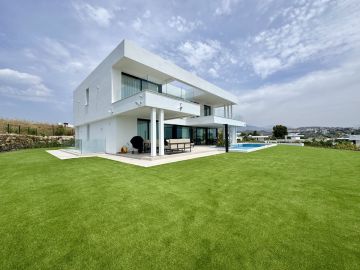 https://cdn.resales-online.com/public/vgq4hvrj6c/properties/3920e3c24b5b11f0ad0102e0405b089b/w1200/15-11d12f2f454f2f5e9b981fdd8b901d51.jpg?v=1750155890