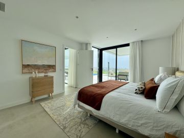 https://cdn.resales-online.com/public/vgq4hvrj6c/properties/3920e3c24b5b11f0ad0102e0405b089b/w1200/16-ec67b526875bf0124b6ce4328a754439.jpg?v=1750155890