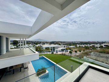 https://cdn.resales-online.com/public/vgq4hvrj6c/properties/3920e3c24b5b11f0ad0102e0405b089b/w1200/27-f6e8bc237ba13ac4c268badec6354f3d.jpg?v=1750155890