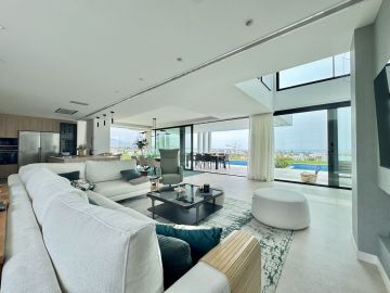 https://cdn.resales-online.com/public/vgq4hvrj6c/properties/3920e3c24b5b11f0ad0102e0405b089b/w1200/3-e898b2bb2a2fdfd06d2c39894dce8316.jpg?v=1750155890