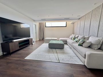 https://cdn.resales-online.com/public/vgq4hvrj6c/properties/3920e3c24b5b11f0ad0102e0405b089b/w1200/39-a493fe9149752455d4aa759b42ca0ea1.jpg?v=1750155890