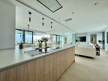 https://cdn.resales-online.com/public/vgq4hvrj6c/properties/3920e3c24b5b11f0ad0102e0405b089b/w1200/5-3595ad71cbd87be6c3643a4285ef4791.jpg?v=1750155890