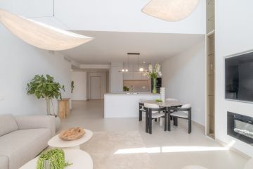 https://cdn.resales-online.com/public/xxgluerdu7/properties/423e84c74b3511f0ad0102e0405b089b/w1200/12-53013098fcab6c38b1379cd33298e050.jpg?v=1750138856