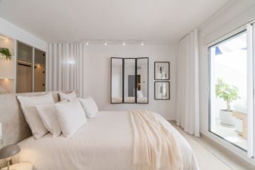 https://cdn.resales-online.com/public/xxgluerdu7/properties/423e84c74b3511f0ad0102e0405b089b/w1200/15-11d12f2f454f2f5e9b981fdd8b901d51.jpg?v=1750138856