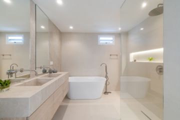 https://cdn.resales-online.com/public/xxgluerdu7/properties/423e84c74b3511f0ad0102e0405b089b/w1200/18-cc72f169493c096e712837ff5d8b6e41.jpg?v=1750138856