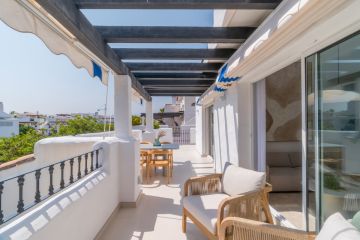 https://cdn.resales-online.com/public/xxgluerdu7/properties/423e84c74b3511f0ad0102e0405b089b/w1200/23-79897b85162c6a486c7a4d1eb46924dd.jpg?v=1750138856