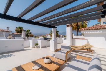 https://cdn.resales-online.com/public/xxgluerdu7/properties/423e84c74b3511f0ad0102e0405b089b/w1200/30-5e8634ec9576c9ad4825a6dec5b5d375.jpg?v=1750138856