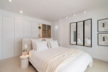 https://cdn.resales-online.com/public/xxgluerdu7/properties/423e84c74b3511f0ad0102e0405b089b/w1200/4-c23c0f86247804fa50226aecd8b0b2c8.jpg?v=1750138856