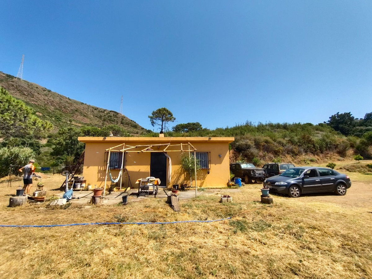 https://cdn.resales-online.com/public/55vm6kt4q3/properties/906caf434b8e11f0ad0102e0405b089b/w1200/1-7980e48d732b6fc85c14b43b94d2aa54.jpg?v=1750177511