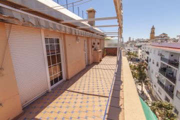 https://cdn.resales-online.com/public/lfdk02ac23/properties/6ddcb4134b8b11f0ad0102e0405b089b/w1200/1-7980e48d732b6fc85c14b43b94d2aa54.jpg?v=1750177316
