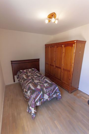 https://cdn.resales-online.com/public/lfdk02ac23/properties/6ddcb4134b8b11f0ad0102e0405b089b/w1200/24-613bbc26f32d7013d348ef202dd30a43.jpg?v=1750177316