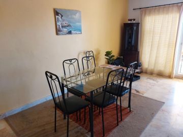 https://cdn.resales-online.com/public/98yp9nw7t6/properties/55ceaff64c3811f0ad0102e0405b089b/w1200/8-e64a9055bba3e77ac8aca3b893cdf826.jpg?v=1750251562