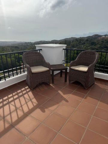 https://cdn.resales-online.com/public/sb5m6pabs6/properties/b908404c451a11f0ad0102e0405b089b/w1200/1-7980e48d732b6fc85c14b43b94d2aa54.jpg?v=1749632864