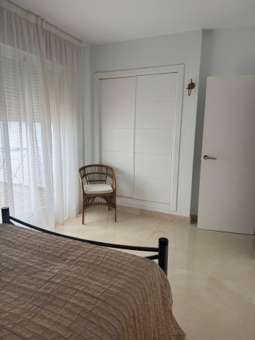 https://cdn.resales-online.com/public/sb5m6pabs6/properties/b908404c451a11f0ad0102e0405b089b/w1200/16-ec67b526875bf0124b6ce4328a754439.jpg?v=1749632864