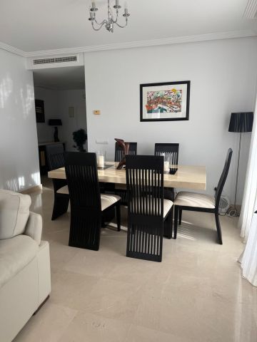 https://cdn.resales-online.com/public/sb5m6pabs6/properties/b908404c451a11f0ad0102e0405b089b/w1200/5-3595ad71cbd87be6c3643a4285ef4791.jpg?v=1749632864