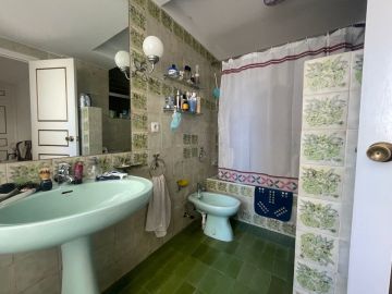 https://cdn.resales-online.com/public/u6447mvlgg/properties/fb0373223ca611f0ad0102e0405b089b/w1200/18-cc72f169493c096e712837ff5d8b6e41.jpg?v=1748539023