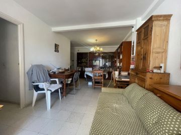 https://cdn.resales-online.com/public/u6447mvlgg/properties/fb0373223ca611f0ad0102e0405b089b/w1200/2-5bd7b9d04b45e33852eaf0ec6670150d.jpg?v=1748539023