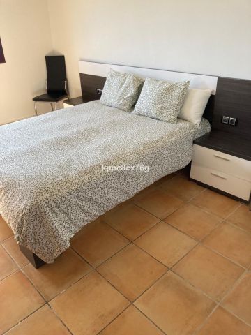 https://cdn.resales-online.com/public/kjmc8cx76g/properties/19289cc3349b11f0ad0102e0405b089b/w1200/13-5fd73dea700db77384c091ca9818b1a9.jpg?v=1750418997