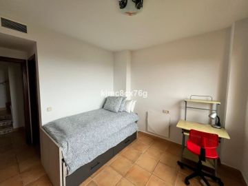 https://cdn.resales-online.com/public/kjmc8cx76g/properties/19289cc3349b11f0ad0102e0405b089b/w1200/16-ec67b526875bf0124b6ce4328a754439.jpg?v=1750418997