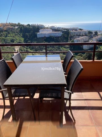 https://cdn.resales-online.com/public/kjmc8cx76g/properties/19289cc3349b11f0ad0102e0405b089b/w1200/3-e898b2bb2a2fdfd06d2c39894dce8316.jpg?v=1750418997