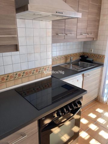 https://cdn.resales-online.com/public/kjmc8cx76g/properties/19289cc3349b11f0ad0102e0405b089b/w1200/8-e64a9055bba3e77ac8aca3b893cdf826.jpg?v=1750418997