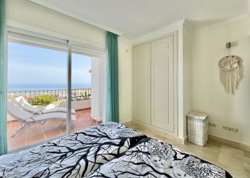 https://cdn.resales-online.com/public/b5pwwvyejo/properties/31c834e94dae11f0ad0102e0405b089b/w1200/12-53013098fcab6c38b1379cd33298e050.jpg?v=1750411166