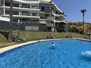 https://cdn.resales-online.com/public/b0p5lfclw8/properties/71892a1051be11f0ad0102e0405b089b/w1200/15-11d12f2f454f2f5e9b981fdd8b901d51.jpg?v=1750862543