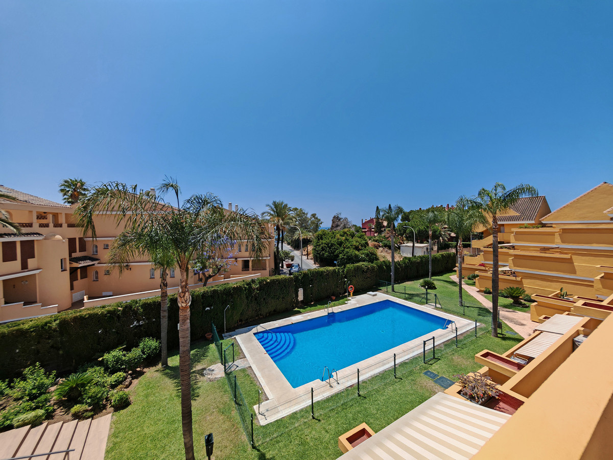 https://cdn.resales-online.com/public/s9unvkbr31/properties/326f8c02524311f0ad0102e0405b089b/w1200/1-7980e48d732b6fc85c14b43b94d2aa54.jpg?v=1750914500