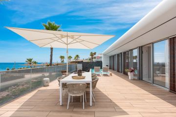 https://cdn.resales-online.com/public/d6ryyx1glq/properties/2bbf0324551411f0ac7202a3ded47a2d/w1200/12-53013098fcab6c38b1379cd33298e050.jpg?v=1751225564