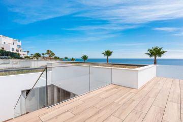https://cdn.resales-online.com/public/d6ryyx1glq/properties/2bbf0324551411f0ac7202a3ded47a2d/w1200/40-f31507287178c6a03c2c34ff88cc832c.jpg?v=1751225564