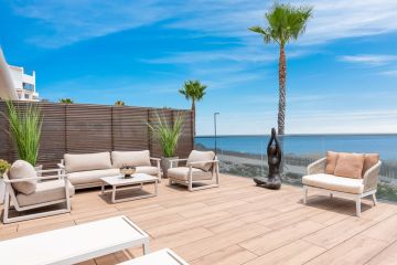 https://cdn.resales-online.com/public/d6ryyx1glq/properties/2bbf0324551411f0ac7202a3ded47a2d/w1200/57-55cd4b06d752ba6702add315b86f7c65.jpg?v=1751225564