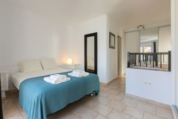https://cdn.resales-online.com/public/mf919c1vse/properties/a81fd343bc3411ed84bd0217bc231ef4/w1200/23-79897b85162c6a486c7a4d1eb46924dd.jpg?v=1751553519